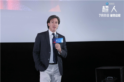 2-制片人，DC影业联合主席、首席执行官皮特·萨夫兰.jpg